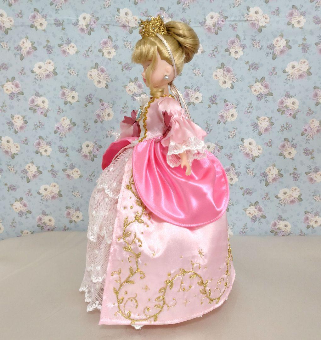 ロココドレス　手刺繍　桃色の姫ドレス　マリー・アントワネット　ハンドメイド