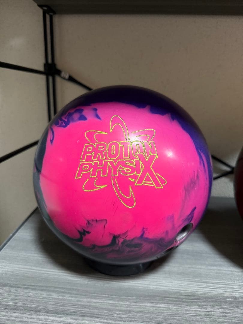 STORM PROTON PHYSIX ボウリングボール