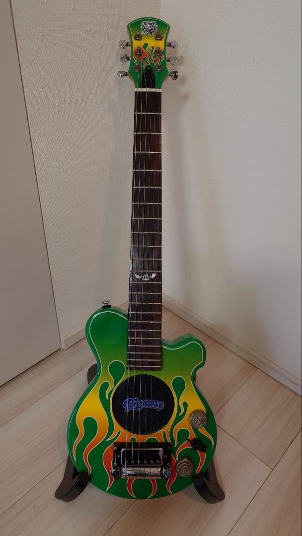 Pignose PGG-200 ピグノーズ エレキギター ファイヤーグリーン