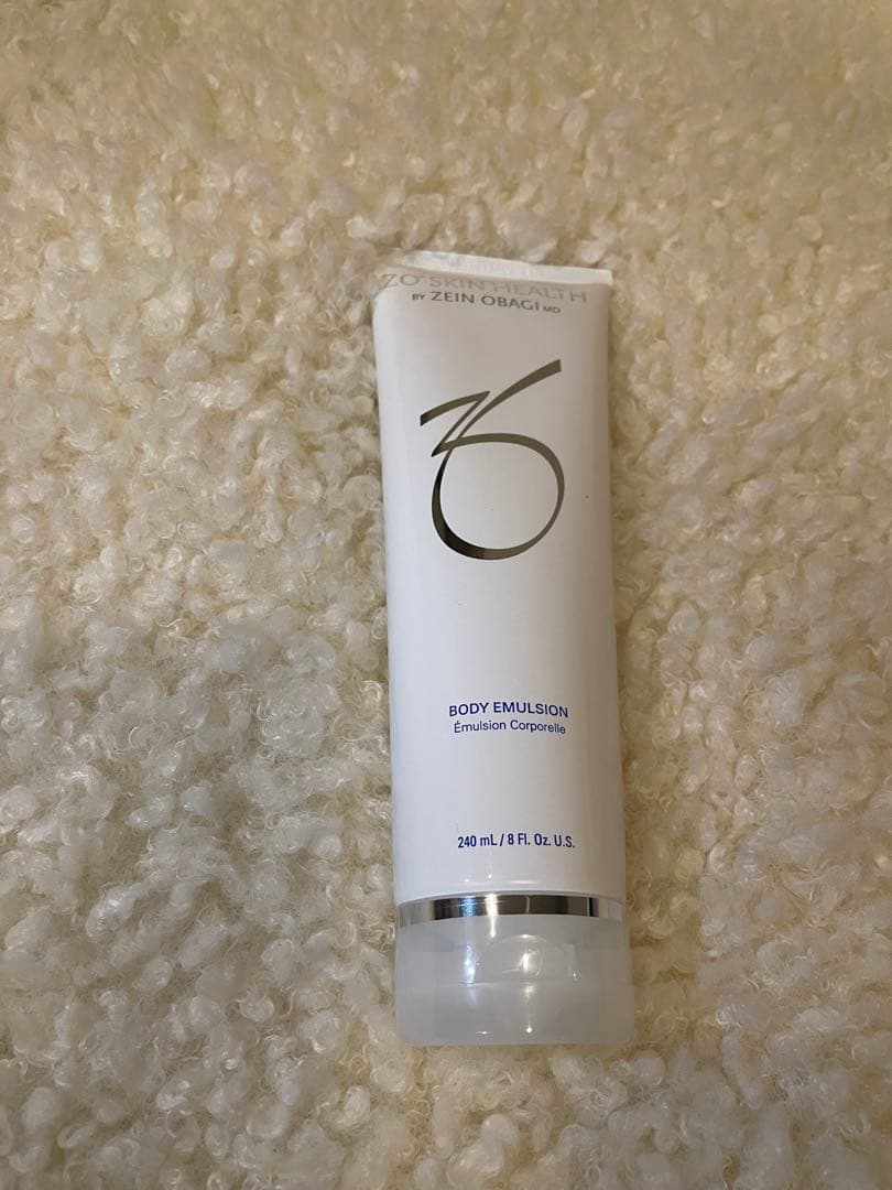 ボディクリーム ZO SKIN HEALTH BODY EMULSION 240ml