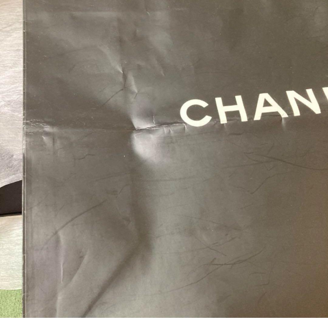 CHANEL ショッパー包装紙& 大きいサイズマグネット式箱、靴入れ空箱&リボン