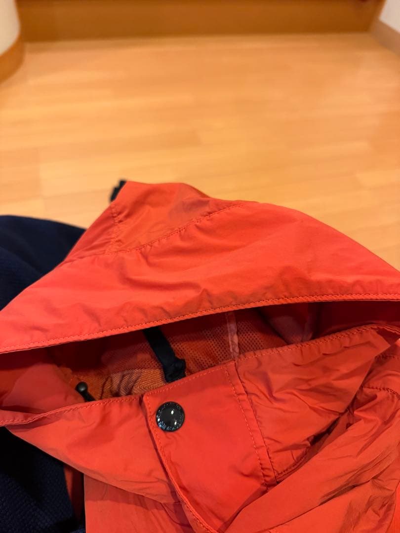 C P COMPANY フード付きナイロンジャケット