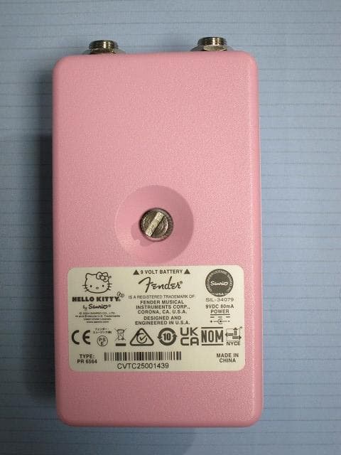 ギター Fender HELLO KITTY FUZZ