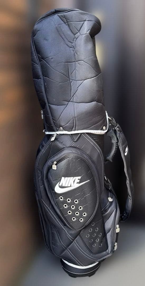 良品！Nike スタイリッシュキャディバッグ ブラック