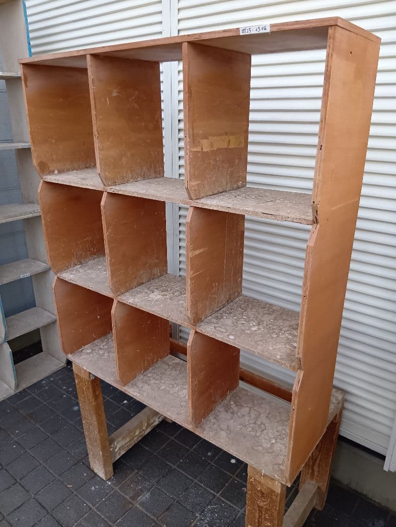 レース とまり木 9仕切りマス目棚　盆栽　苗木棚　工具棚　鳩道具　愛鳩の友レア