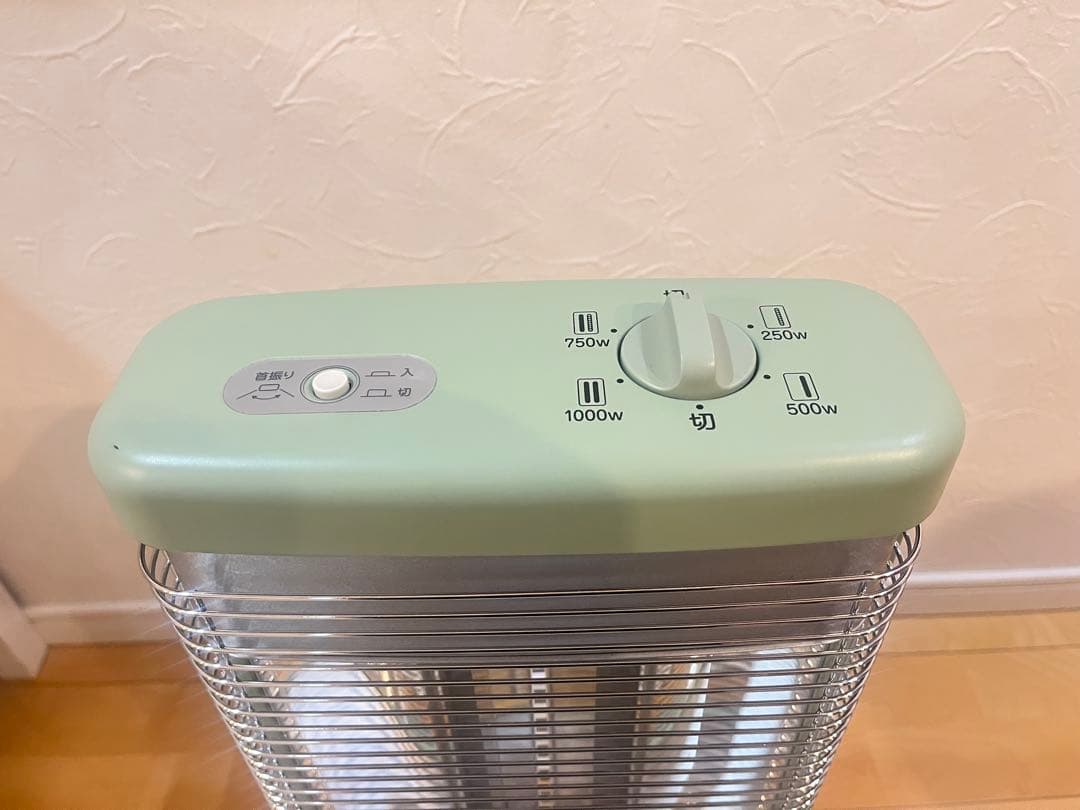 美品 アラジン 電気ストーブ AEH-G1000A グリーン 2025年製