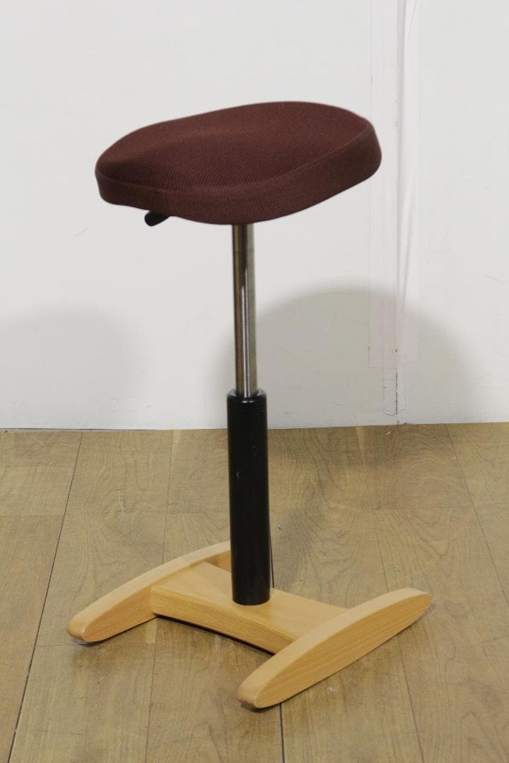 ま*ん様 Balance★バランスチェア★Synergyシナジー★腰痛対策イス★