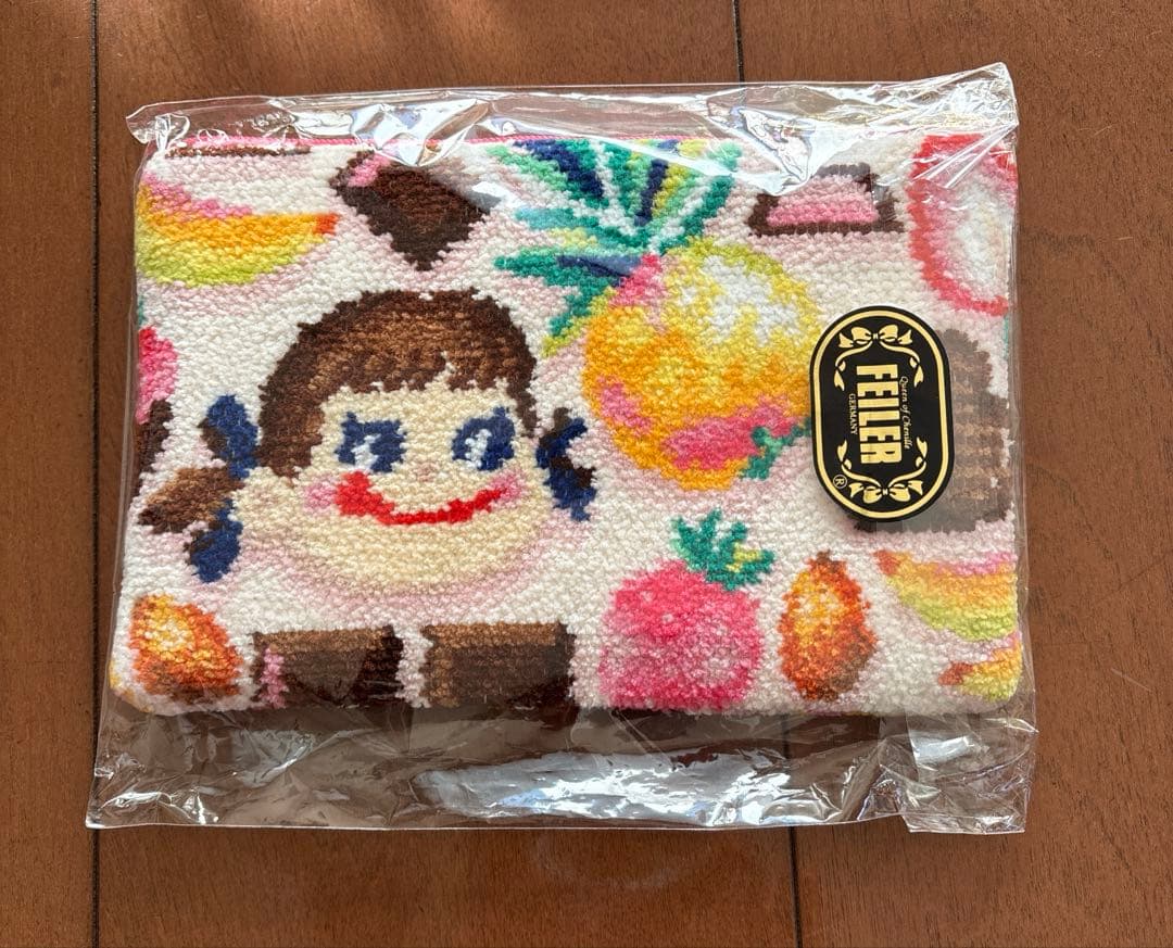 フェイラー　ペコちゃん　ペコアラモード　ハンカチ&ポーチ