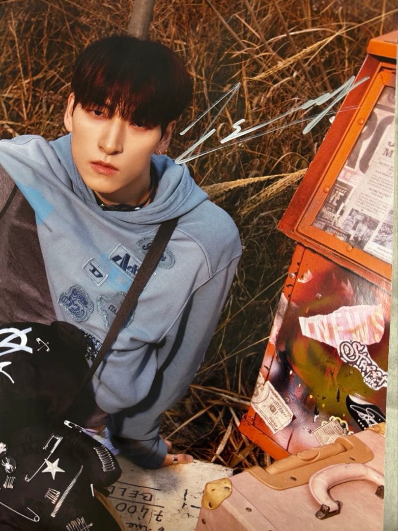 金城碧海　JO1 直筆サイン入りポスター　hitchhiker