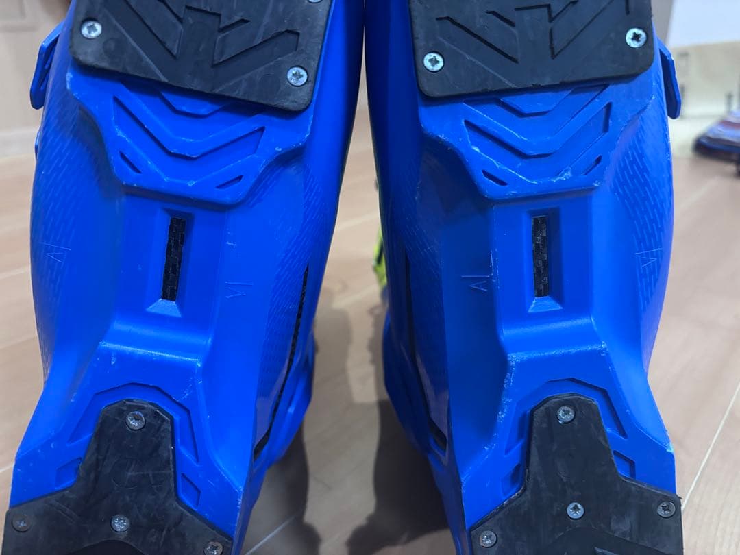 スキー SALMON S/MAX 130 Carbon 25.0-25.5cm 98mm