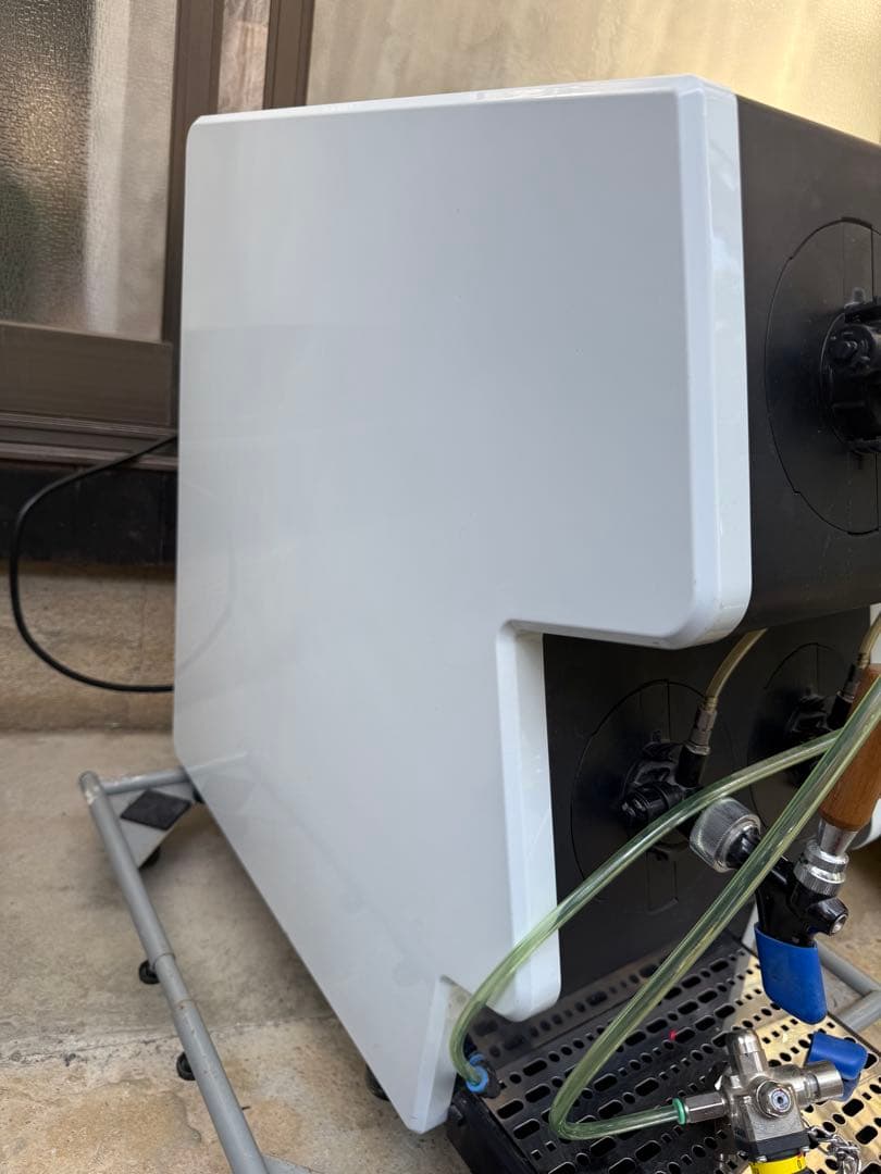 TM04-N01 カートリッジ式　マルシェディスペンサー　ビールサーバー