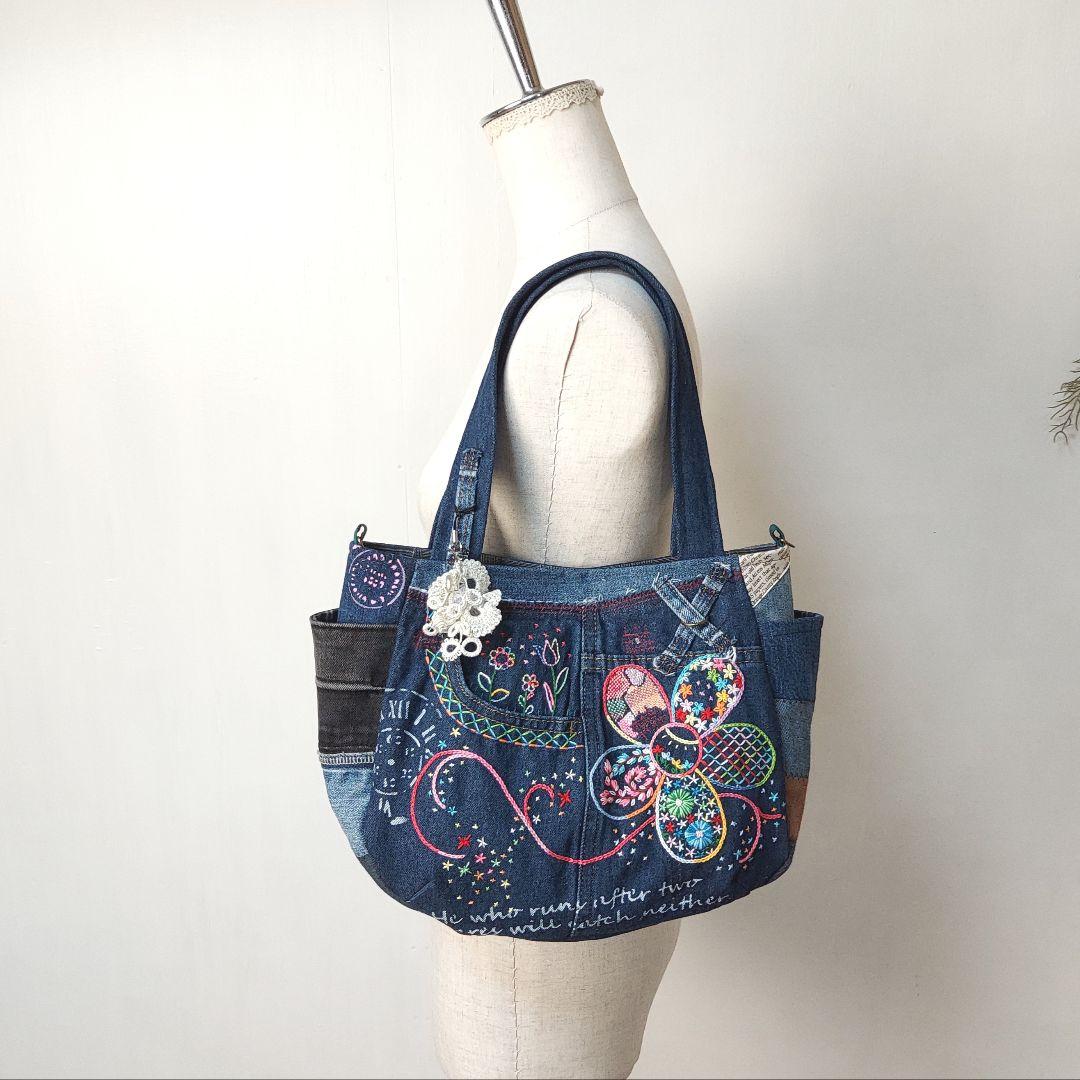 刺繍デニムバック　No.659　デニムリメイク　刺繍バック　サイドポケット