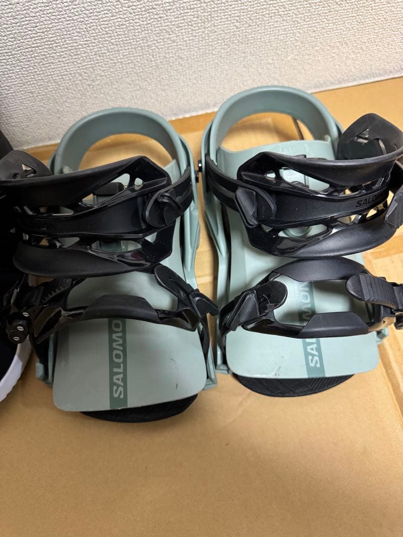 SALOMON スノーボードビンディング SMALL