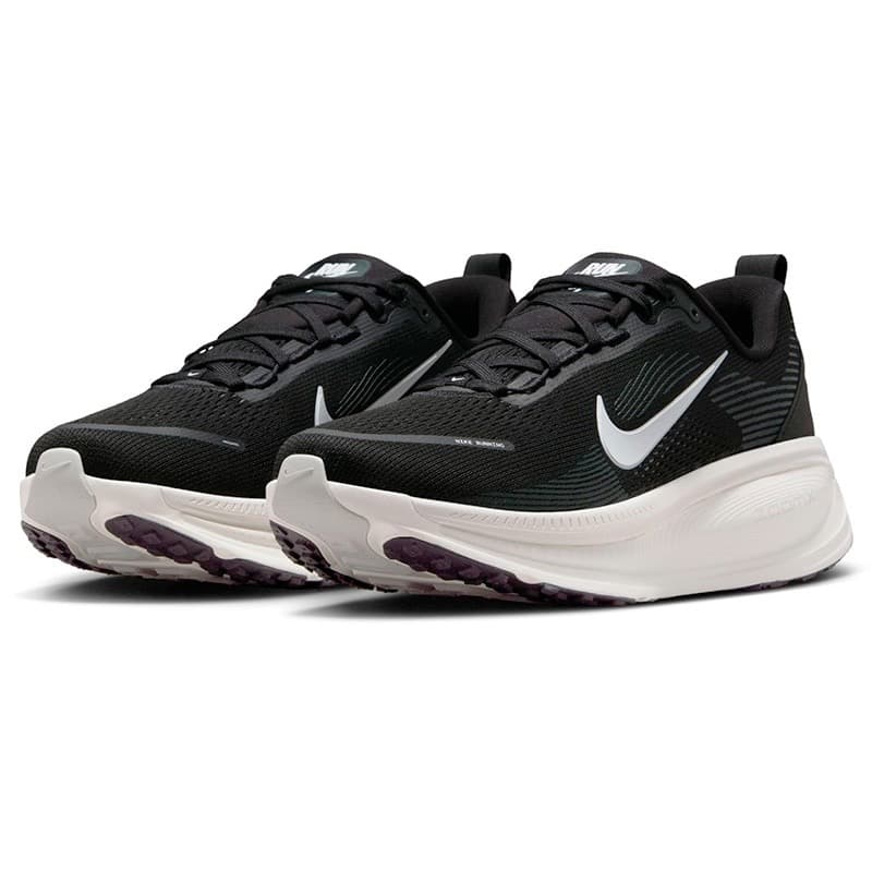 お買い得 1.6万購入2025年最新 NIKE Vomero ボメロ BLACK