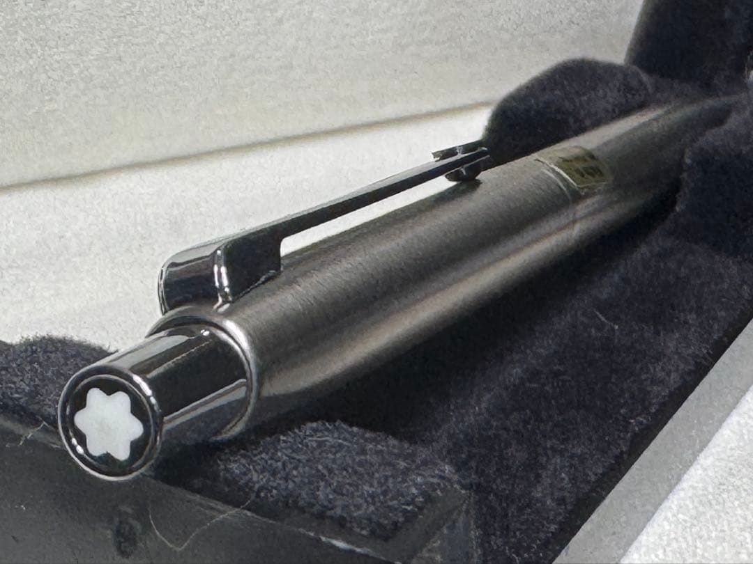 【新品未使用】MONT BLANC シルバーボールペンスリムライン