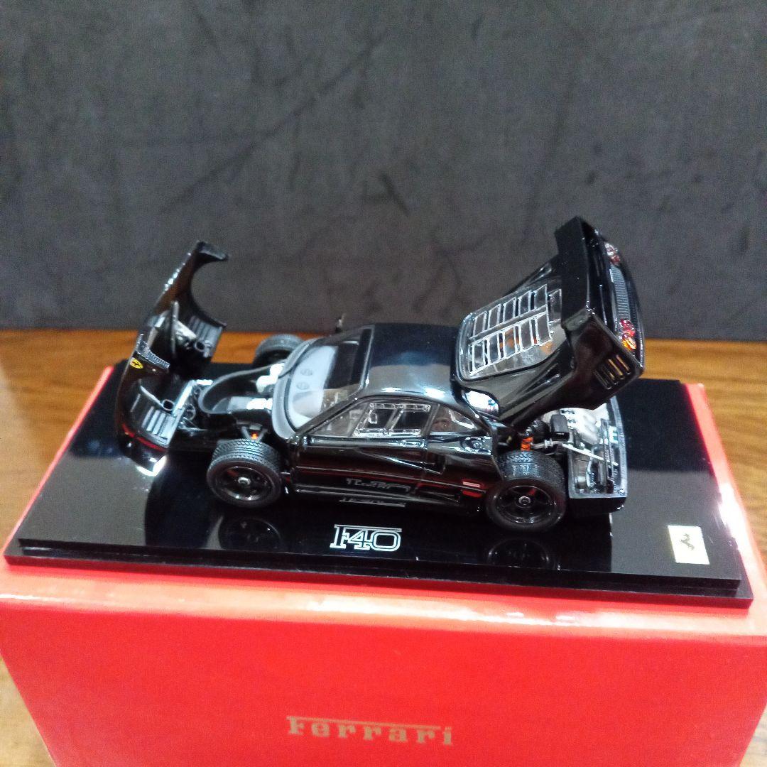 ミニカー京商　フェラーリ F40 ライトウェイトバージョン　ブラック 1/43