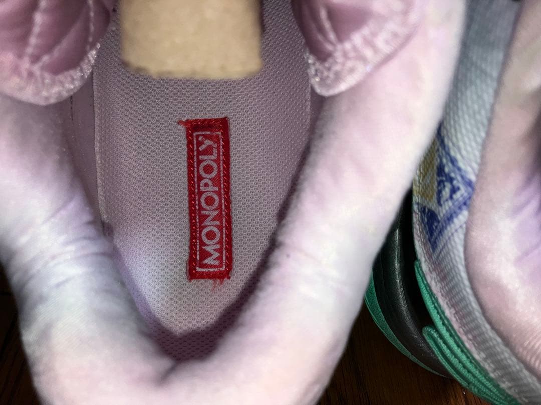 NIKE LEBRON 22 QS EP モノポリー