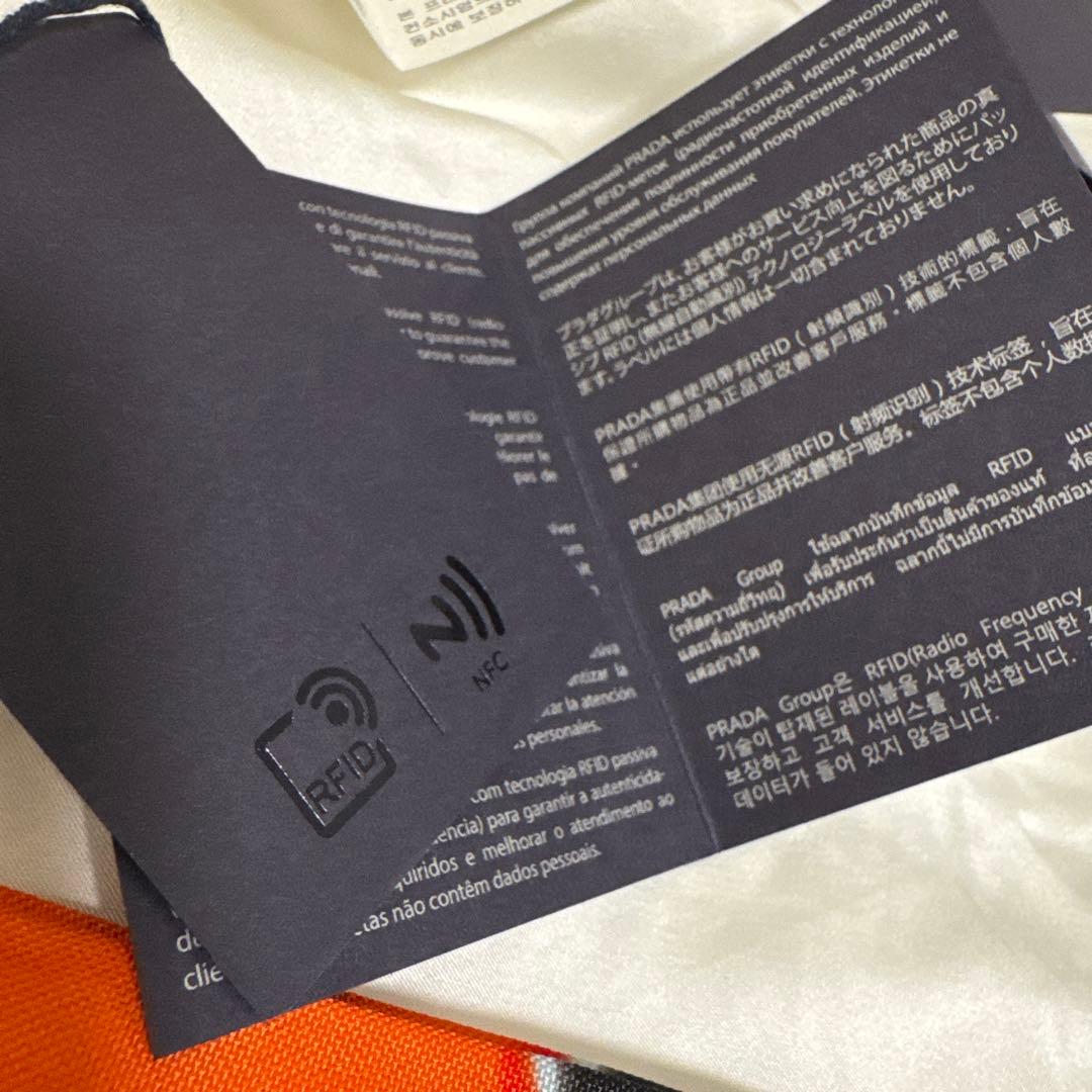 M*M様 PRADA ゴールド ヘアクリップ