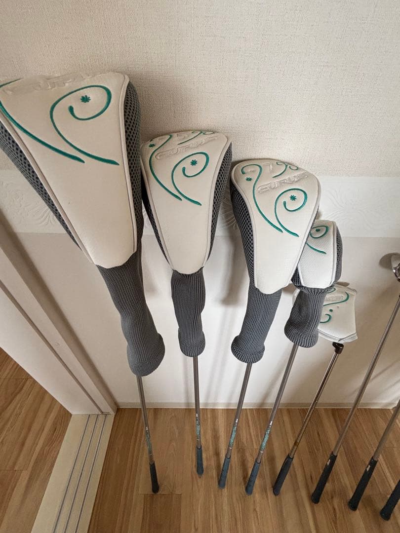 美品　ビバハート　レディースゴルフバッグクラブセット