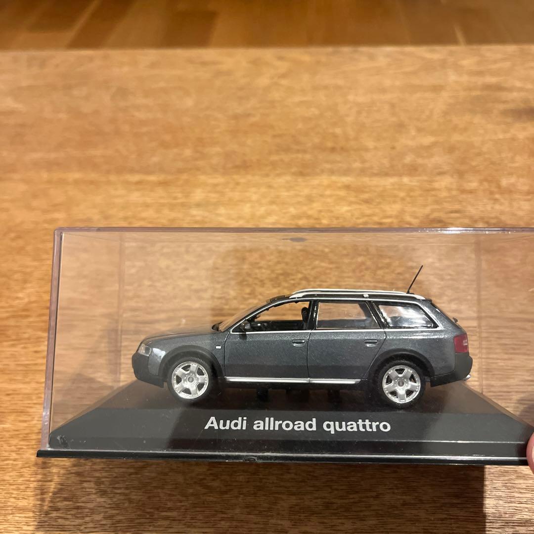 ミニカー MINICHAMPS AUDI allroad quattro 1/43
