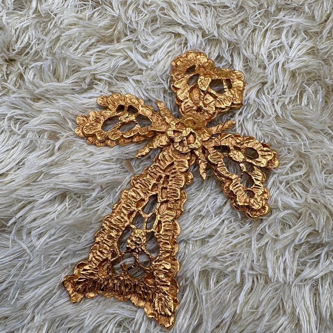 クリスチャンラクロア　クロス　ヴィンデージ　ブローチ