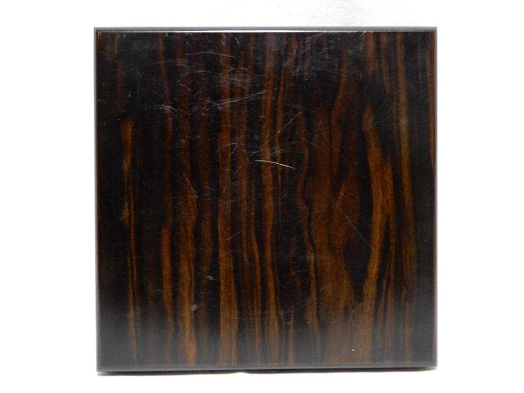 国産（日向産） 本榧卓上９路盤　台座付　ほんのり甘い香り!　使用僅美品