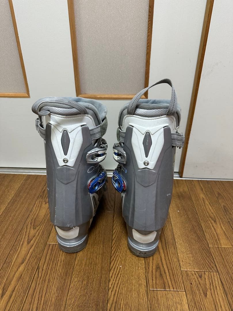 Hart ハート レディース カービングスキー 146cm スキー板、ブーツ