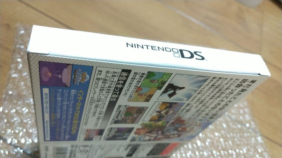 新品未開封 ポケットモンスター ホワイト 美品