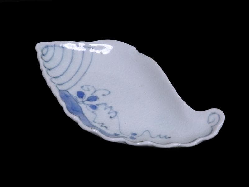 古伊万里　染付　草花紋の図　巻貝型変形皿　D852AS-fbpv