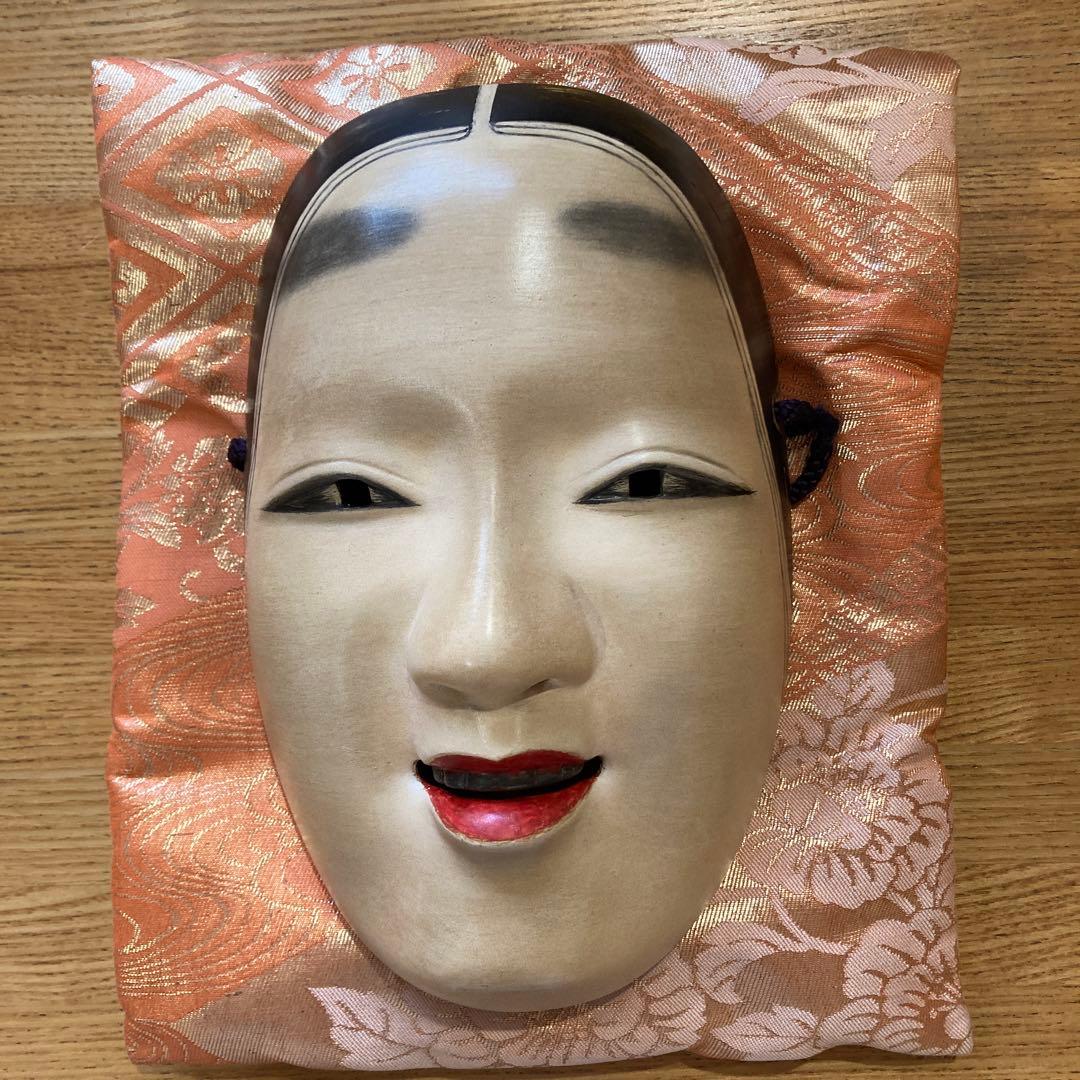 能面　木彫り　小姫