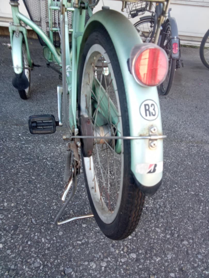 BRIDGESTONEの三輪自転車「mima」