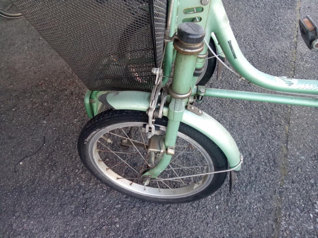 BRIDGESTONEの三輪自転車「mima」