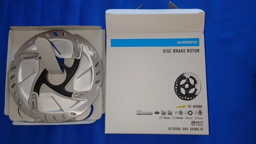 RT-MT800 160mmと SM-RT800 160ｍｍ