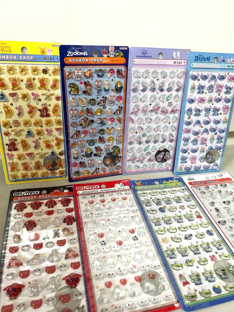 お値下げ中　ディズニー　8種類　ボンボンドロップシール コンプリート