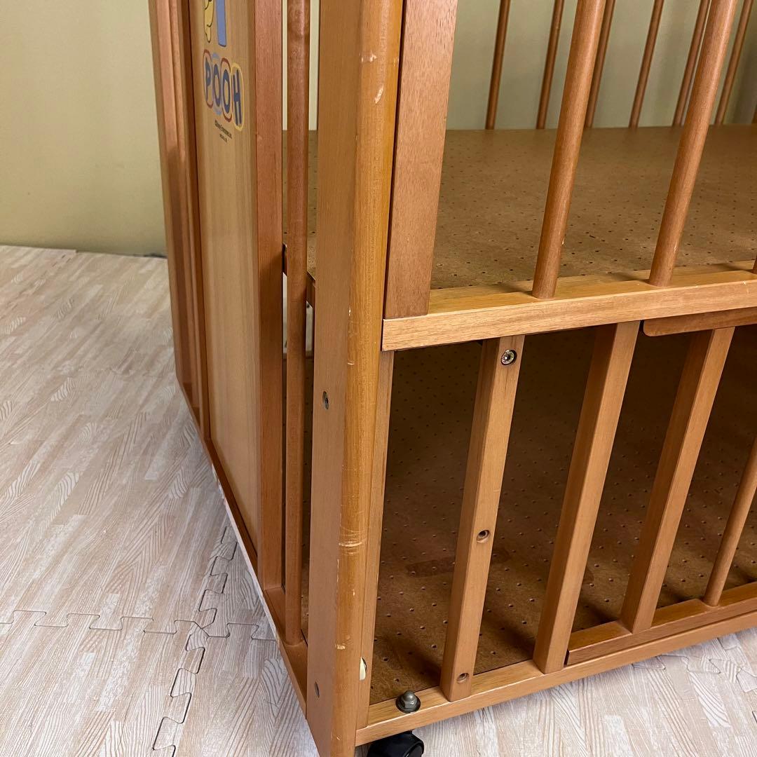 ☆除菌清掃済☆　カトージ　くまのプーさん　ベビーベッド　ライトブラウン