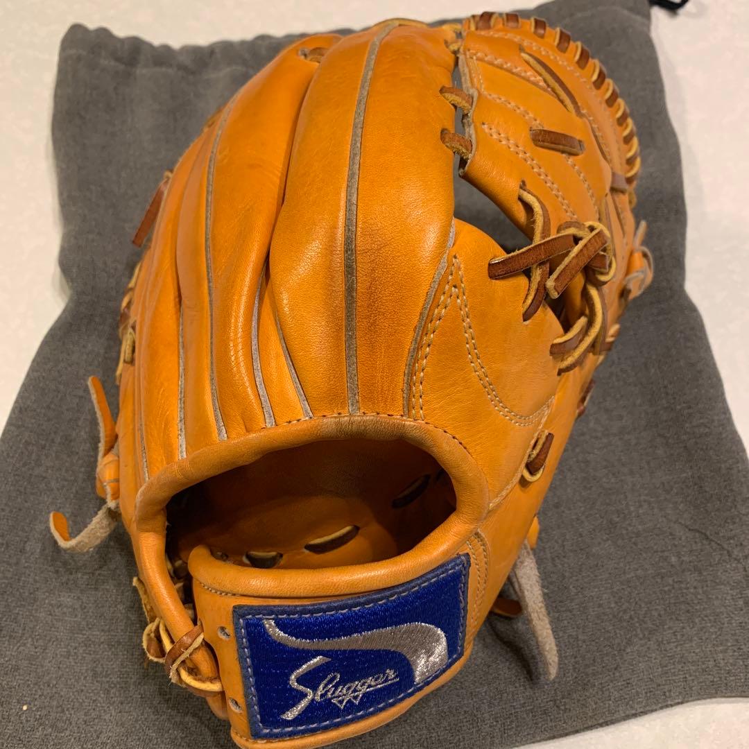 スラッガー Aggressive グローブ　内野用