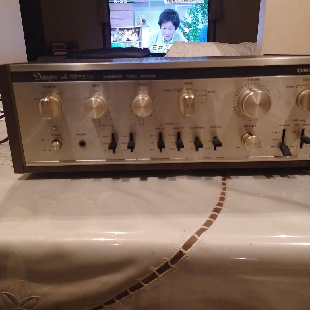 ONKYO インテグラA755N11/100 出力100Wです。