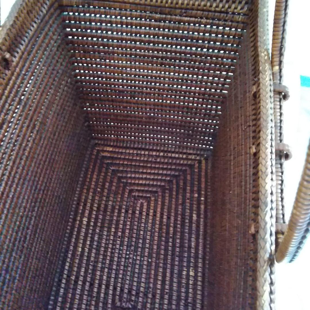 年代不明！両ハンドルかご！籐籠竹籠 竹細工 竹編みカゴ 小物入れ！経年美品！