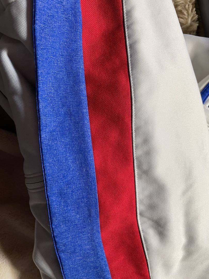 アディダスチェルシー ロゴ ワッペン スリーライン アンセムジャケット 白 L