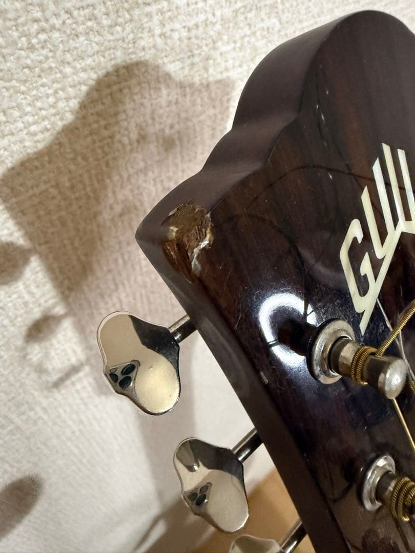 パ*ロ様 Guild M-120 NAT ギルド Fishmanピックアップ付き