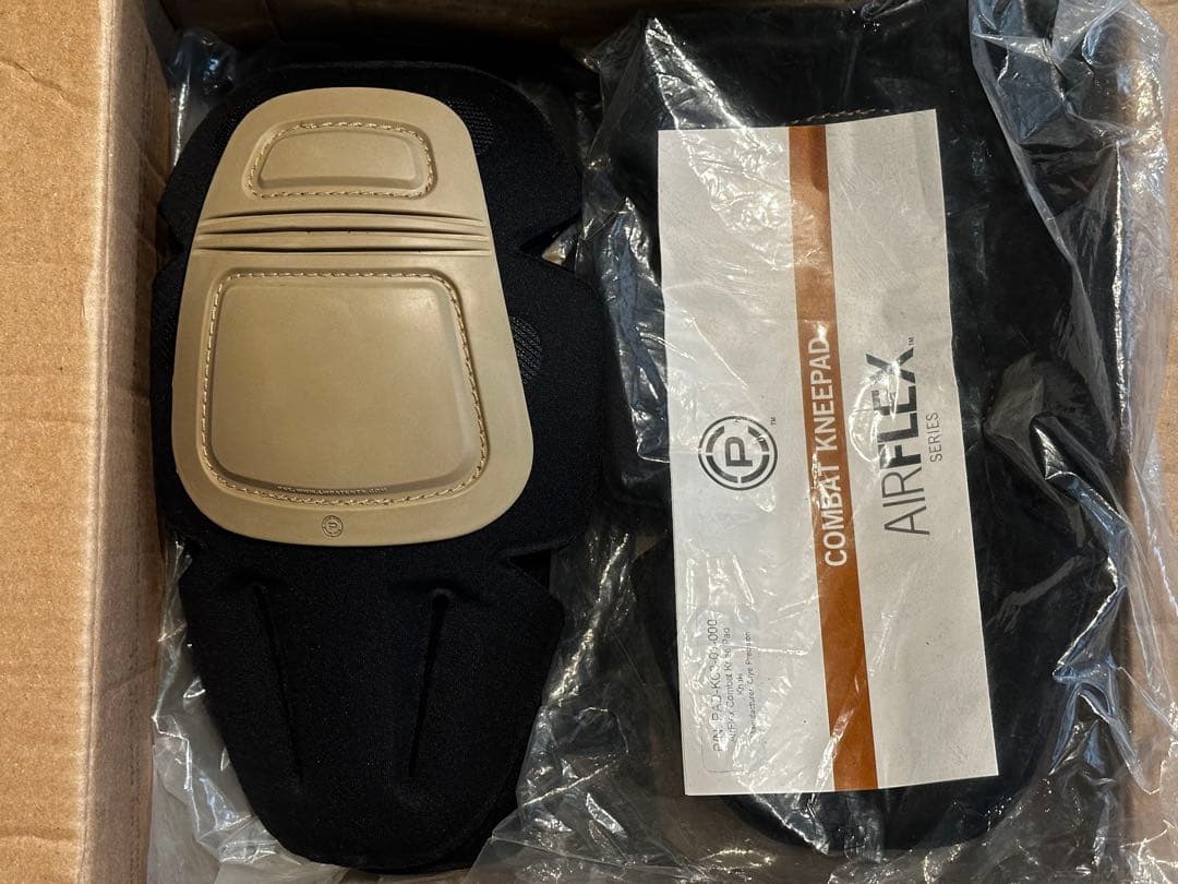 新品・実物 G3コンバットパンツ用ニーパッドCrye Precision