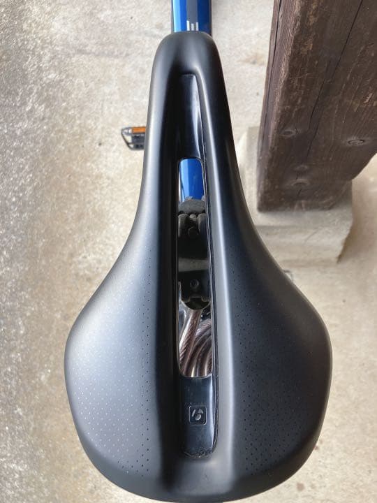 ロードバイク　トレック　ドマーネ al2