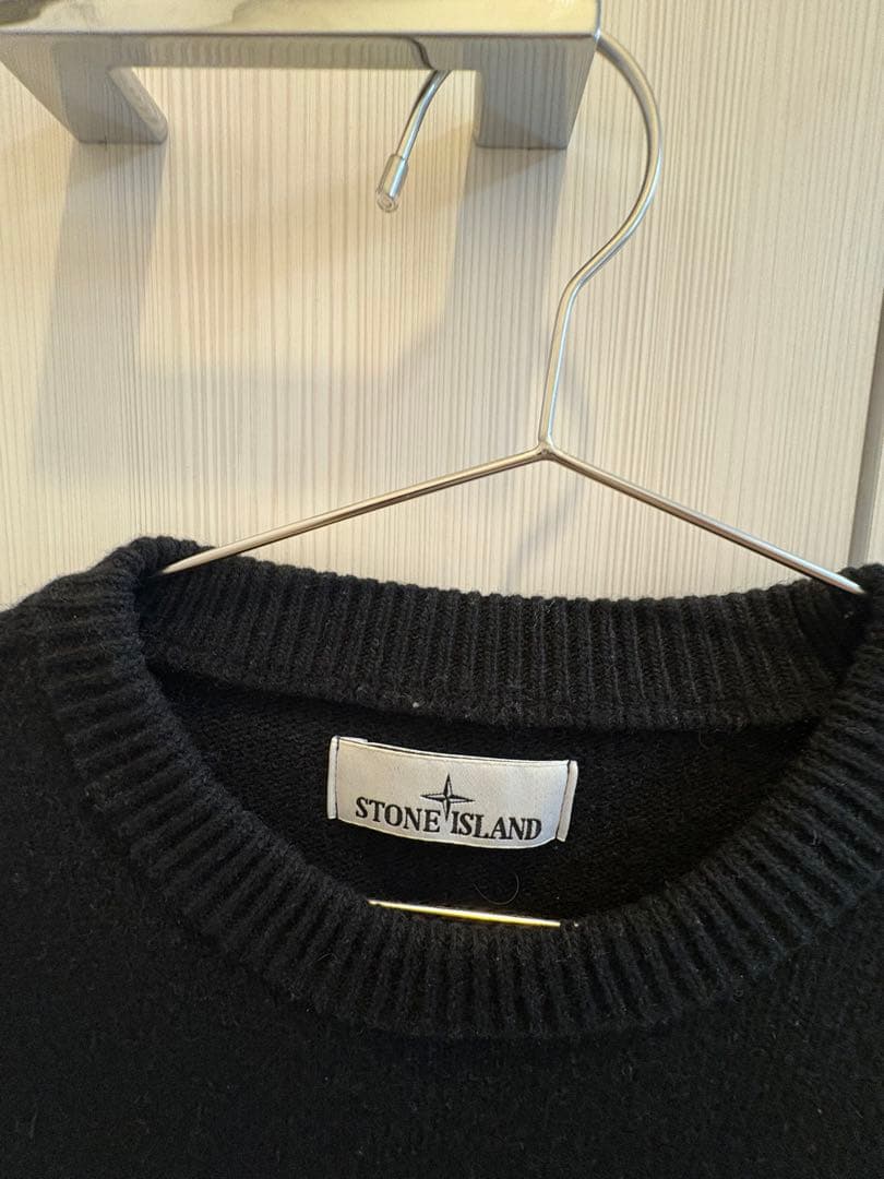 STONE  ブラック クルーネックセーター