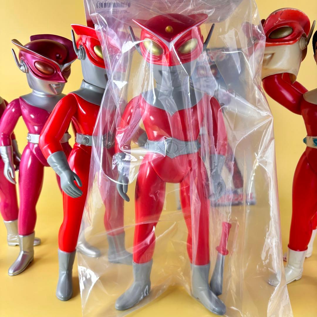 ブルマァク　墓場の画廊　レッドマン　ソフビ　新品未開封