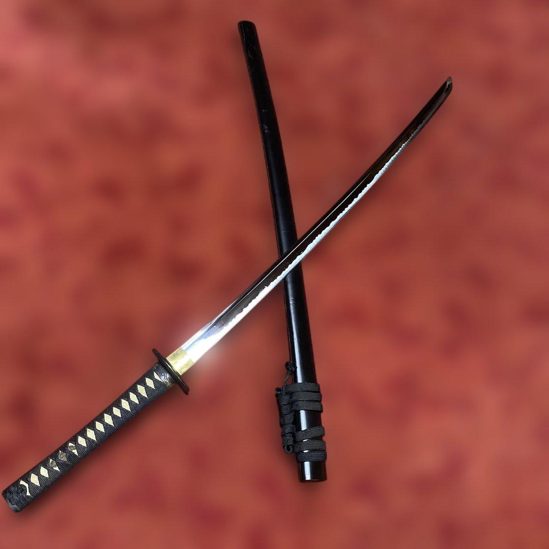 高級居合刀 黒柄 蓮根輪切透し丸鍔 黒呂鞘