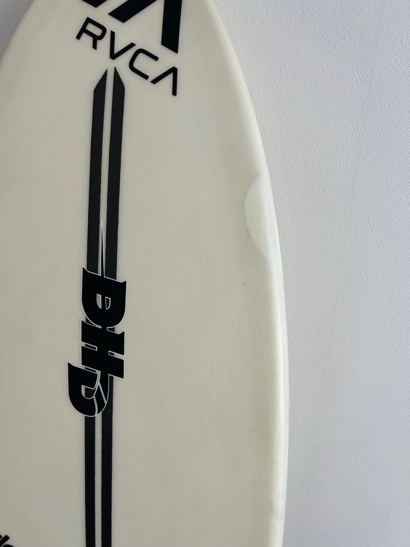 DHD ショートボード　5.11（36.5L）フィン付き