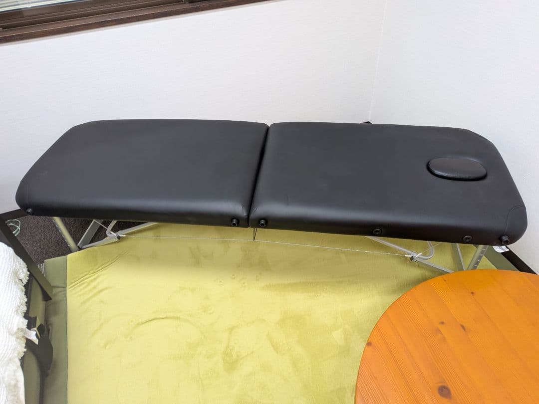 折りたたみ式 マッサージベッド ブラック ブラック