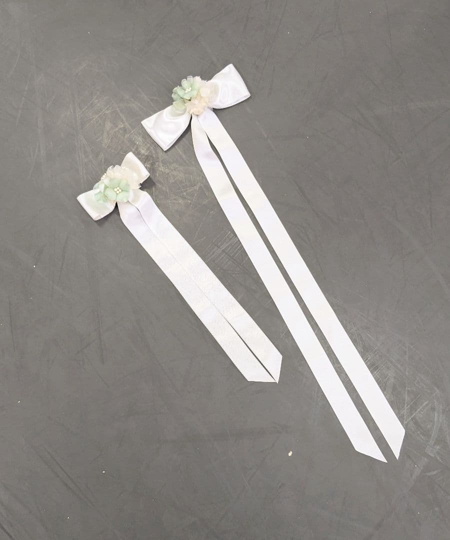 バレエ衣裳/サテンフレアスカート。5着セット　頭飾り付き。