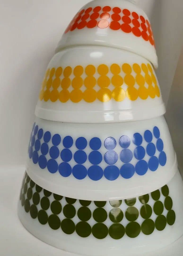 パイレックス　カラフル　ドット柄　ミキシングボウルセット　コンプリート