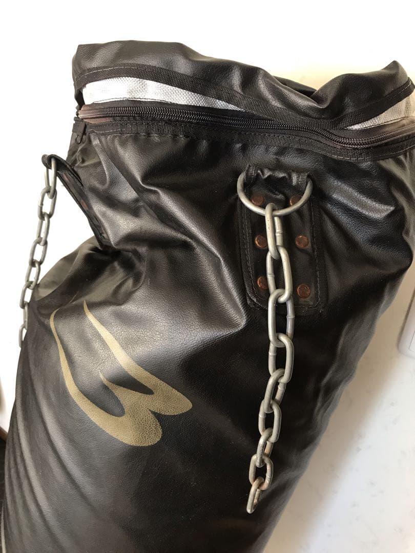 ボディーメーカー　BODY MAKER 本皮サンドバッグ ♡